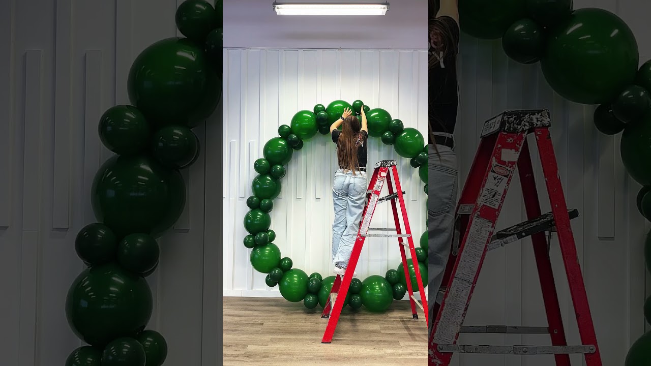 DIY Huge Christmas Wreath | Holiday Decor Idea for Your Home! 🎄✨