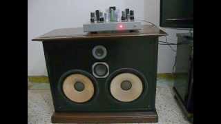 Video thumbnail for 6V6 Push pull tube amplifier, pre C11 McIntosh, JBL speakers. by kerkalianer