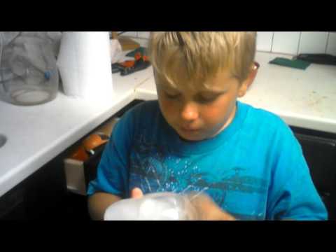 what happens if you freeze a water balloon for 7 and a half hours