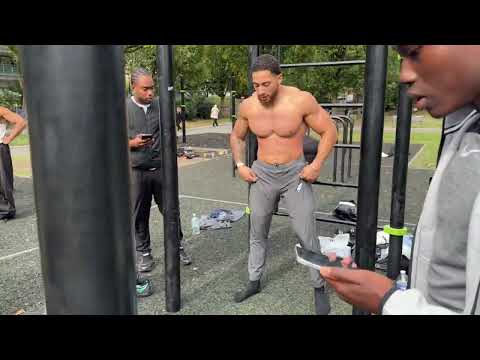 ByTheBars 1vs1 Calisthenics Battle Sollie vs FK