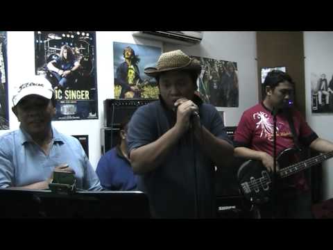 Seri Hari Raya cover Freeway Jamming by Razak
