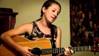 Lindsey Mills (cover of &quot;Breaking Away&quot; by Owen + 3 songs) Live at Turkey Town
