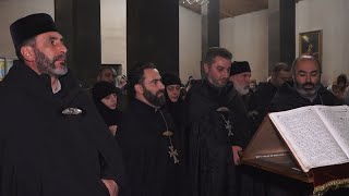 Արագածոտնի թեմի քահանայաց դասը միասնական ժամերգություն է անցկացրել Արագածի եկեղեցում