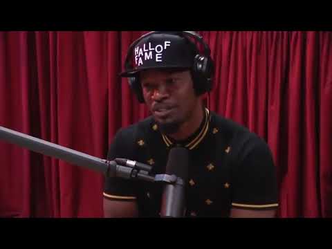 Jamie Foxx pulls a perfect Robert Downey junior impression out of his ass