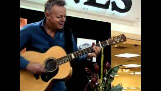 Tommy Emmanuel - The Tall Fiddler