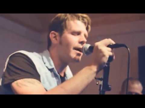 MEIJÄN JOUKKUE - "Liekit (feat. Orizem)"- musiikkivideo.