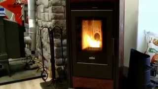 preview picture of video 'Granville Stone & Hearth Fall Ravelli Pellet Stove TV Spot'