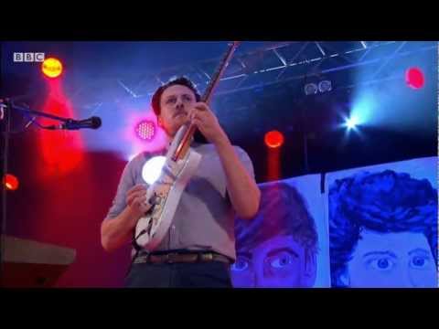 Metronomy perform 'The Bay' at Reading Festival 2011 - BBC