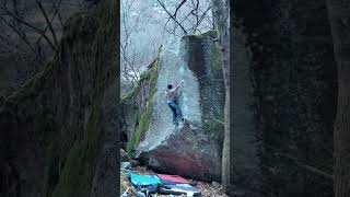 Video thumbnail of Il Panettone, 7c+. Val Bavona