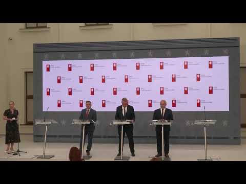Ministr práce a sociálních věcí popisuje návrh na navýšení minimální mzdy