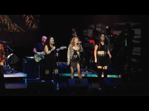 Backstage With The Hollywood Allstars