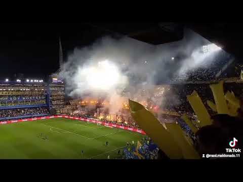 "RECIBIMIENTO A BOCA JUNIORS ANTE PALMEIRAS EN COPA LIBERTADORES SEMIFINAL 2023" Barra: La 12 • Club: Boca Juniors