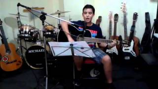 Elis Regina na voz de menino de 11 anos....