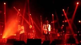 Faithless - Bombs [HQ] Live 26 11 2010 Ahoy Rotterdam Netherlands