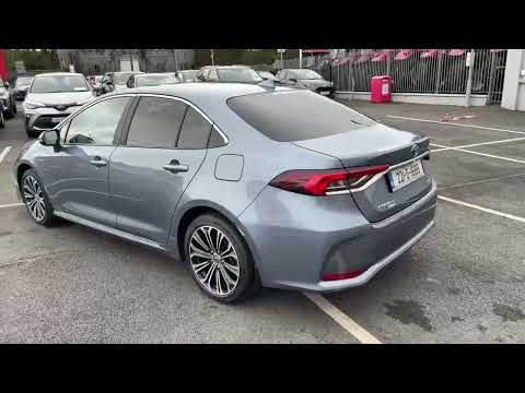 Toyota Corolla Hybrid Luna Sport 4DR - SAT NAV / - Image 2