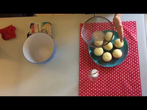 Muffins all'acqua con cuore ai frutti di bosco (senza glutine)