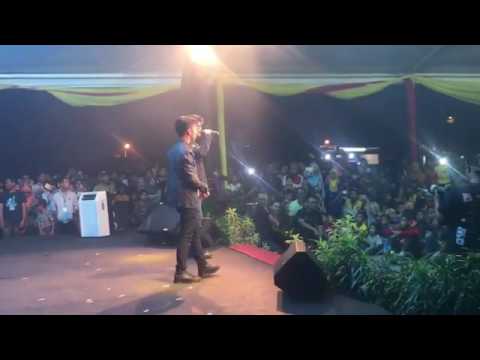 Haqiem Rusli ft Aiman Tino - Terakhir