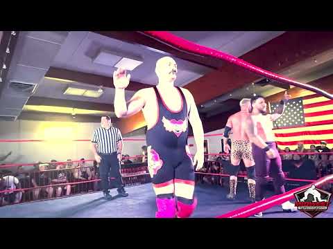 The Mane Attraction VS Roscoe Eat Lisa