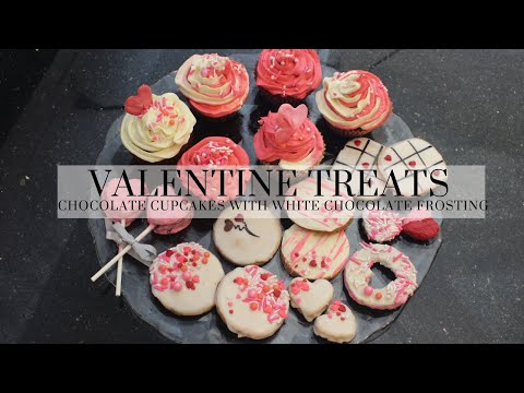 Cupcakes #CHOCOLATECUPCAKESwhite chocolate ganache