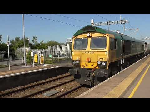 Freightliner Class 66 no: 66614 @ STJ {6B11} 01/06/2023.