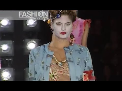 CHRISTIAN DIOR Spring Summer 2001 Paris - Fashion Channel