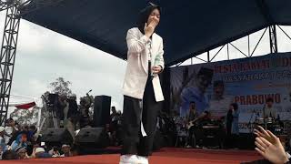 Download lagu YA ASYIQOL Live Nissa Sabyan di acara Deklarasi Pemenangan Prabowo Sandi mp3