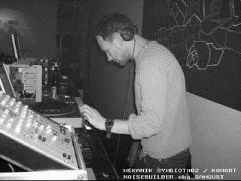 Noisebuilder From Heretik - Live @ Mekanik Symbiot - 2007