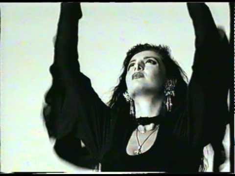 Dragana Mirkovic - Pitam svoje srce - (Official Video)