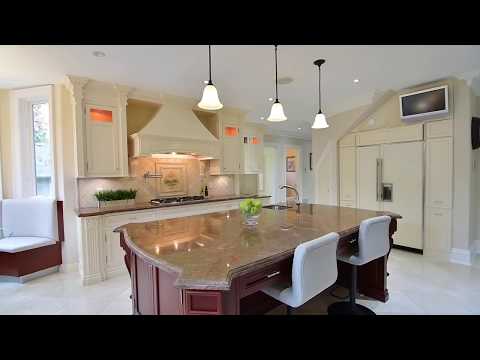 SOLD! 1525 Warren Drive, Oakville - Stunning Custom Built Home in Desired Southeast Oakville