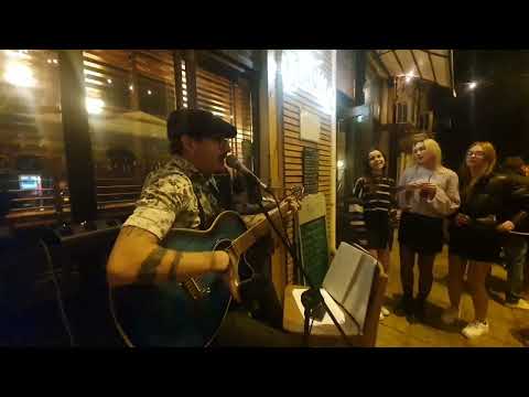 Lost on you (cover by Chris Zayane) Singing on the street for crowd of beautiful girls