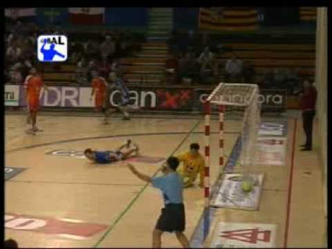 Reyno de Navarra San Antonio 32 - CAI BM. Aragón 28