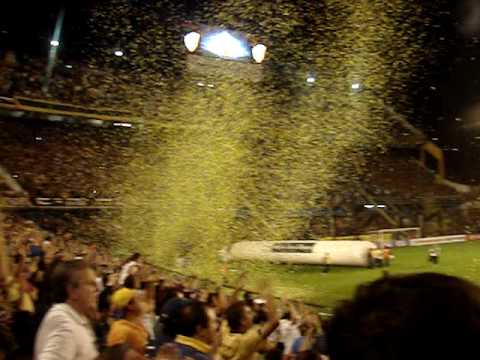 LaMitadMas1 Boca Juniors Vs Defensor Sporting Copa Libertadores 2009 Salida