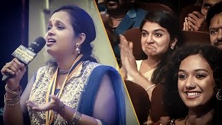 Padmalatha&#39;s mesmerizing voice, sings Kadhalaam from Uttama Villain