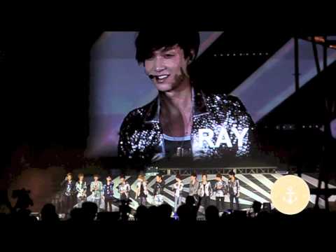 120922 SMTOWN JAKARTA - EXO (intro)