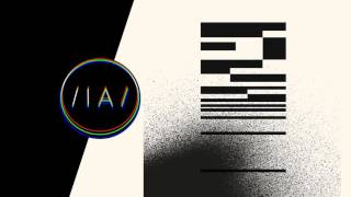 Illum Sphere - Red Glass