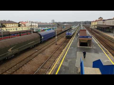 EP09-038 + IC SIEMIRADZKI z Przemyśla do Poznania i Zielonej Góry wjeżdża na dw.Rzeszów Gł. 09.03.17
