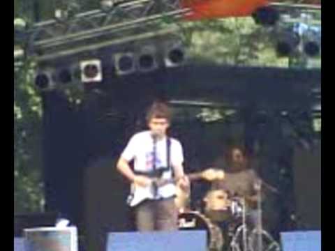 Kommz Festival 2007 - Spaceship Bismarck - Dance Baby Dance (Live)