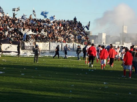 Jorge Newbery de Comodoro Rivadavia 2 - Racing de Trelew 0 - Festejo y clasificación