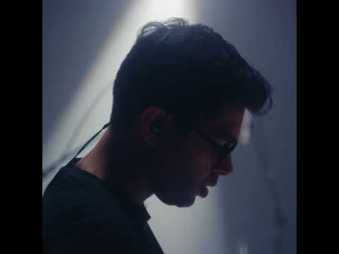 Rafiq Bhatia - "Hoods Up" (Live Session)