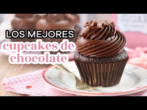 THE BEST NEVER-FAIL CHOCOLATE CUPCAKE RECIPE - AnnasPasteleria