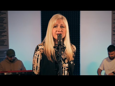 Znovuzrodené hity: Júlia Hečková – Maturitné tablo