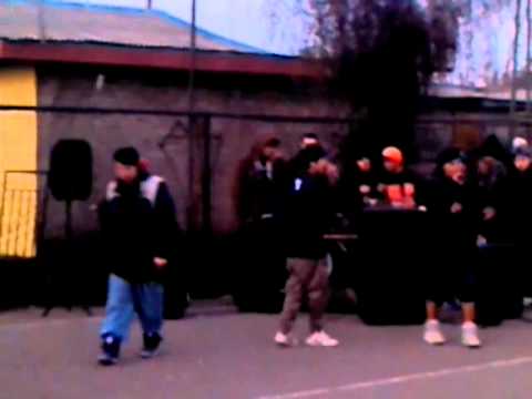 KLASE POBLACIONAL - SOLO DE AGERCE MC Y RAP DE BARRIO ES (EN VIVO).mp4
