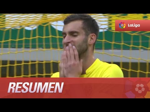 Resumen de Villarreal CF (0-2) Deportivo de la Coruña