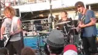 Wavves - &quot;Idiot&quot; &amp; &quot;I Wanna Meet Dave Grohl&quot; live Weezer Cruise 1/20/12