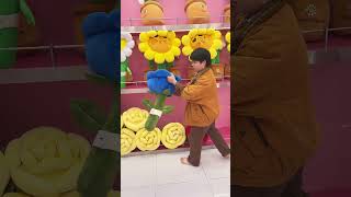 Download lagu What's Wrong With The Rose!! #bemorishow #shorts #capybara #teddybear mp3