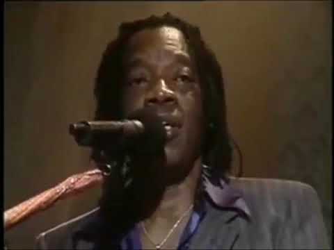 Mania de Você, live Rita Lee.  Milton Nascimento Bituca. Subtitulada español