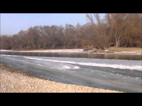 Winterlandschaft in der Nähe von Hron und der Donau