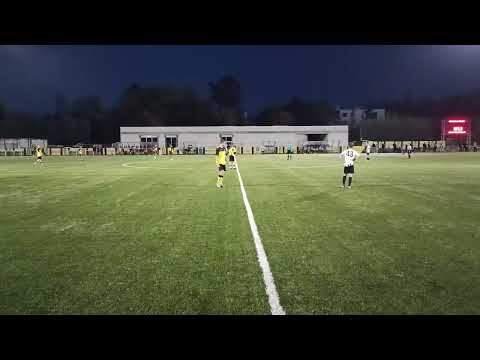 2010 II liga 8 kolejka KS Łomianki  - Juventus  Academy II (1 połowa)