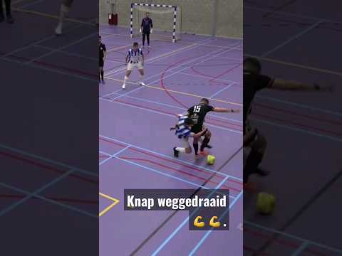 Knap weggedraaid 💪💪#futsal #futsalskills.