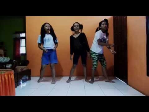 Ayo Goyang Dumang (Trio Etes)
